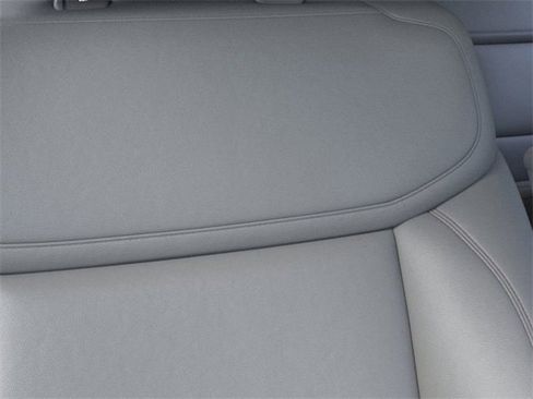 New 2026 Ford Expedition Active image 16