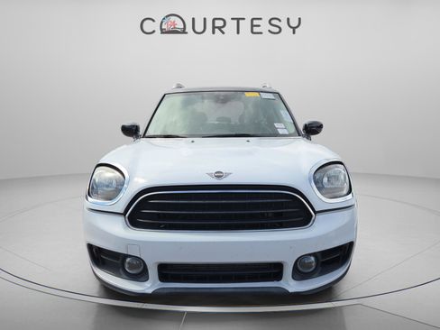 Used 2020 MINI Cooper Countryman image 2