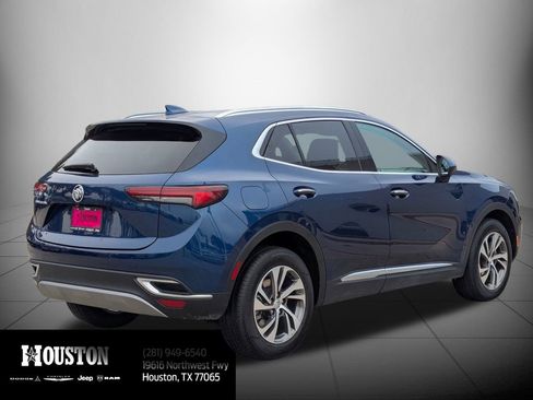 Used 2023 Buick Envision Essence image 3