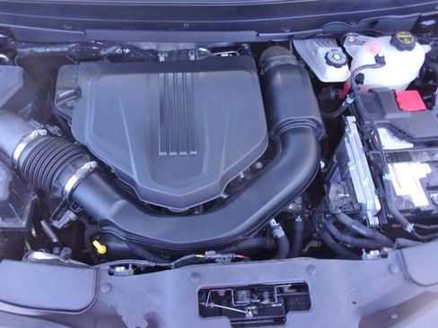Used 2025 Chevrolet Traverse RS w/ LPO, Floor Liner Package AWD/4WD image 21