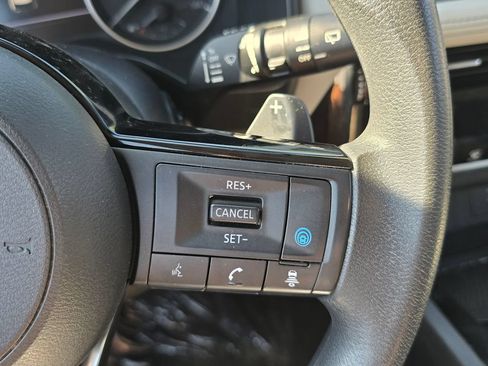 Used 2021 Nissan Rogue SV AWD/4WD image 24