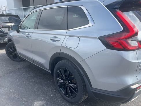 Used 2023 Honda CR-V Sport Touring image 5