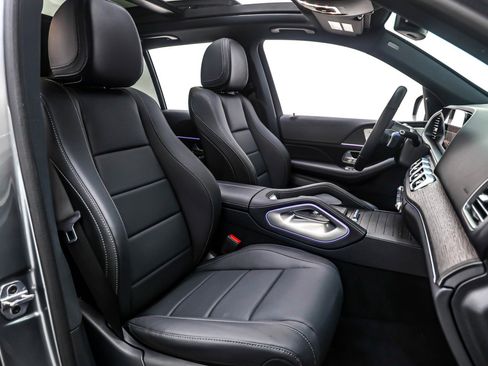 Certified 2025 Mercedes-Benz GLE 350 4MATIC image 8