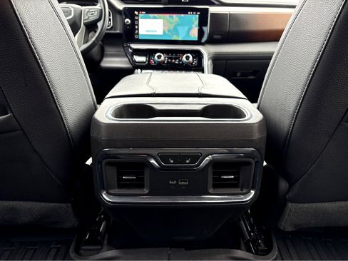 Used 2023 GMC Sierra 1500 Denali image 25