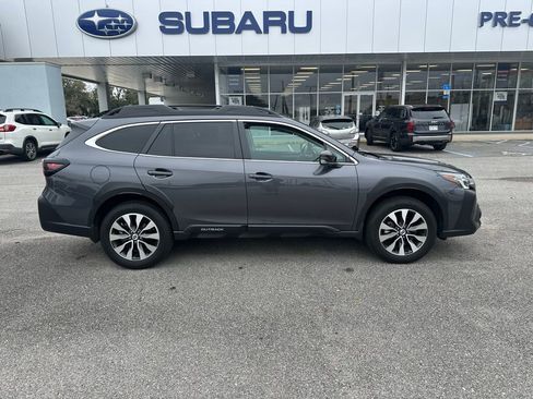 Used 2025 Subaru Outback Limited w/ Popular Package #2 image 2