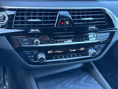 Used 2023 BMW 530e w/ M Sport Package RWD image 22