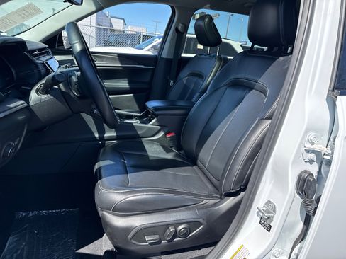 Used 2021 Jeep Grand Cherokee L Limited image 11