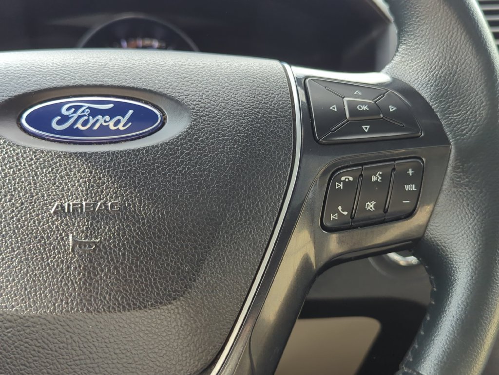 Used 2019 Ford Explorer Limited w/ Ford Safe & Smart Package AWD/4WD image 17