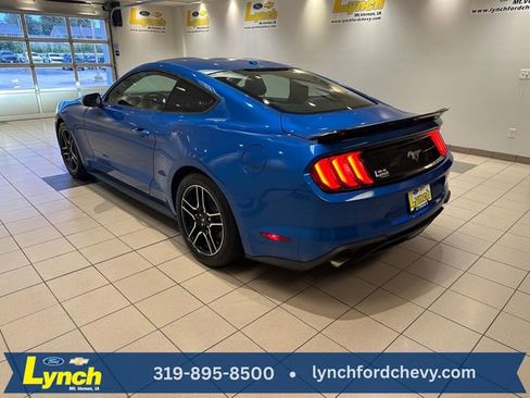 Used 2019 Ford Mustang Coupe w/ Equipment Group 101A RWD image 19