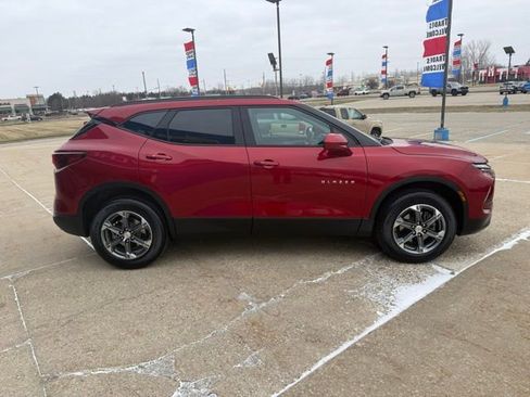 Certified 2024 Chevrolet Blazer LT w/ Convenience Package image 6