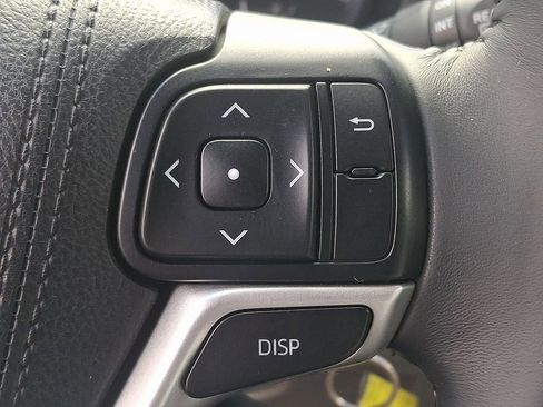 Used 2016 Toyota Highlander Plus image 20