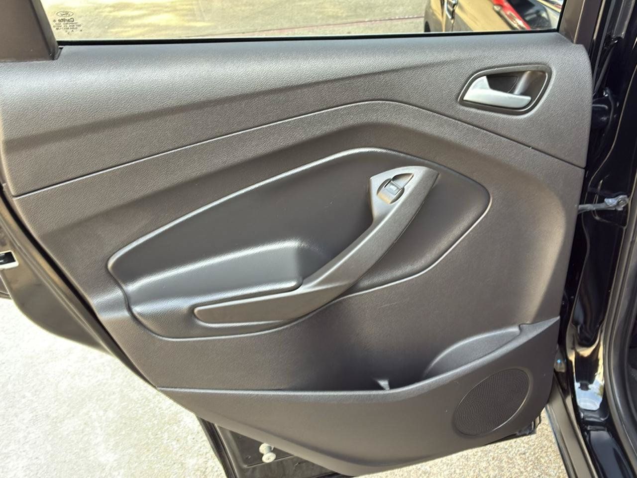 Used 2018 Ford Escape SE w/ SE Sync 3 Package FWD image 22