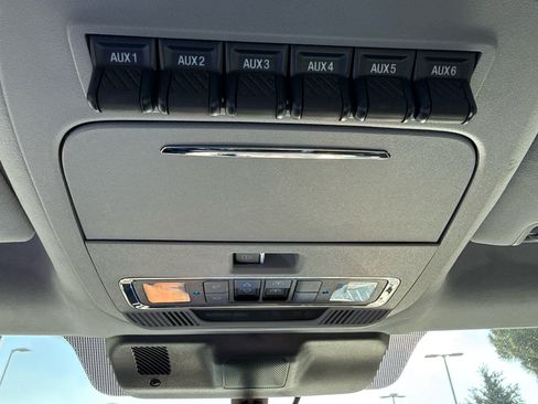 Used 2023 Ford F350 Limited w/ FX4 Off-Road Package AWD/4WD image 12