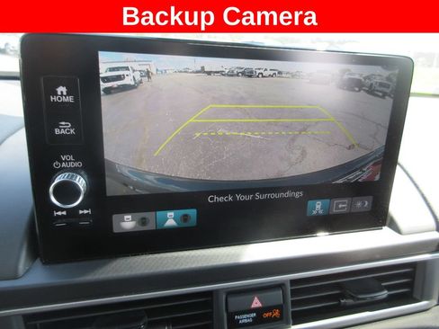 Used 2025 Honda Pilot Elite image 19