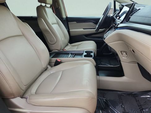 Certified 2023 Honda Odyssey Touring image 18