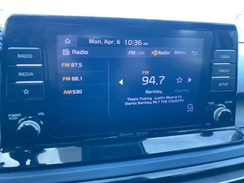 Used 2023 Kia Seltos S image 16