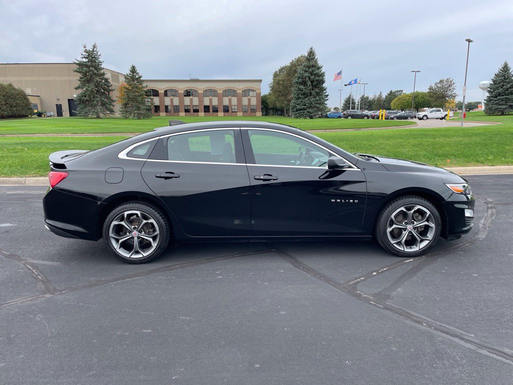 Used 2019 Chevrolet Malibu RS FWD image 6