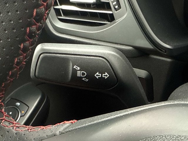 Used 2025 Ford Escape ST-Line AWD/4WD image 14