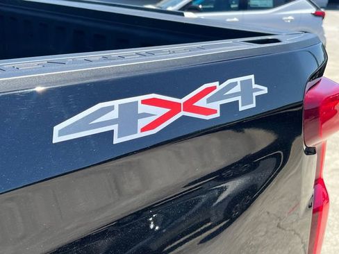 Used 2024 Chevrolet Silverado 1500 LT image 21