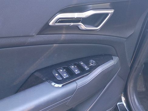 Certified 2025 Kia Sportage EX AWD/4WD image 14