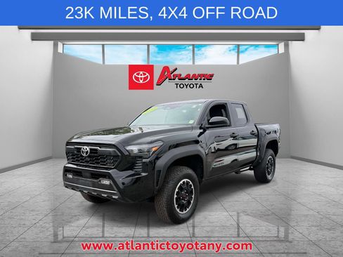 Used 2024 Toyota Tacoma TRD Off-Road AWD/4WD image 2