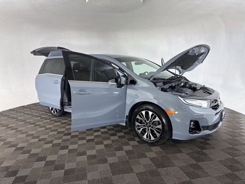 Certified 2025 Honda Odyssey Elite image 15