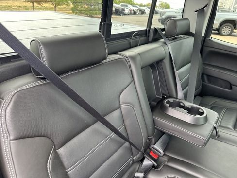 Used 2018 GMC Sierra 1500 Denali w/ Denali Ultimate Package AWD/4WD image 24