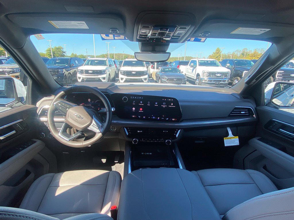 Used 2026 Chevrolet Tahoe Z71 w/ Z71 Off-Road Package AWD/4WD image 28