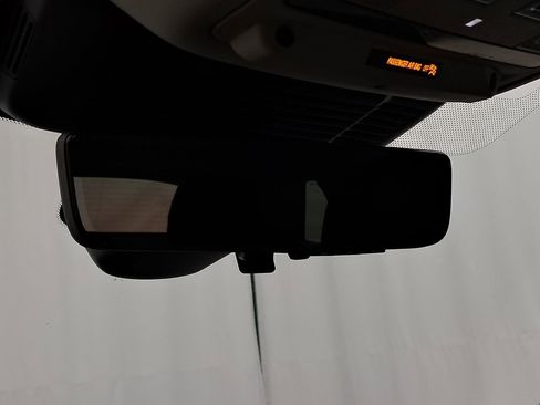 Used 2021 Land Rover Range Rover Evoque S image 16