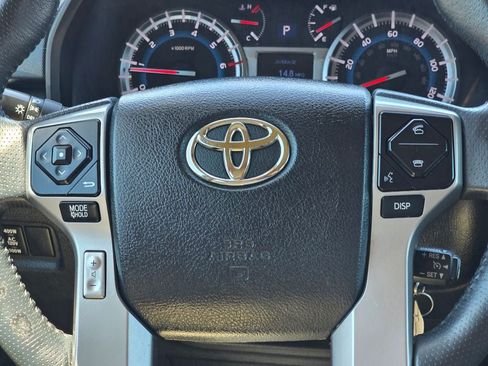 Used 2019 Toyota 4Runner SR5 Premium AWD/4WD image 19