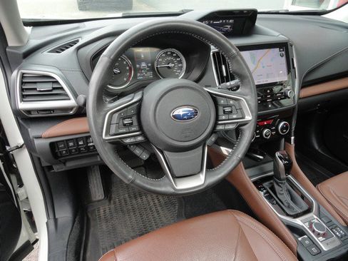 Used 2020 Subaru Forester Touring image 9
