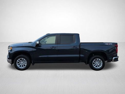 Used 2023 Chevrolet Silverado 1500 LT AWD/4WD image 7
