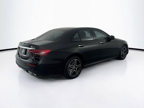 Used 2023 Mercedes-Benz E 450 4MATIC Sedan image 5