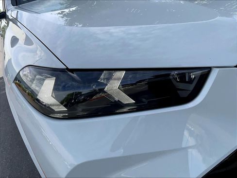 Used 2025 BMW X5 M60i AWD/4WD image 30