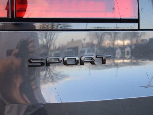 New 2026 Land Rover Range Rover Sport Dynamic SE image 8