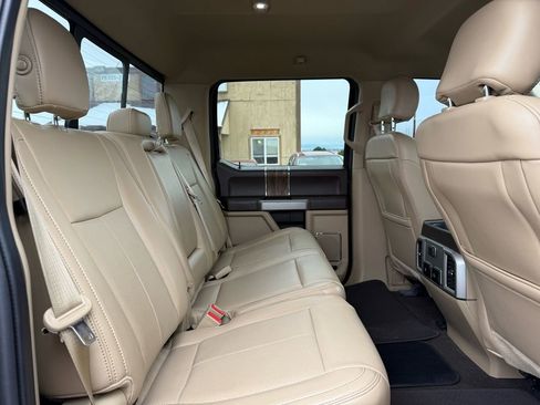 Used 2019 Ford F150 Lariat image 22