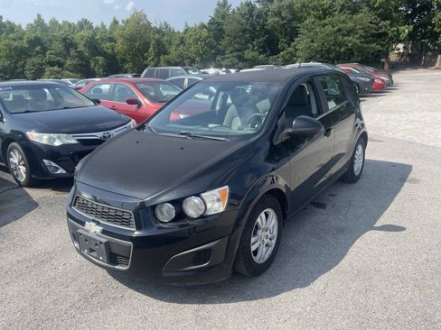 Used 2012 Chevrolet Sonic LT FWD image 2