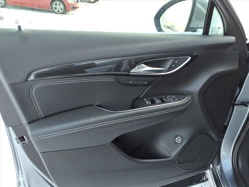 Certified 2022 Buick Envision Essence w/ Safety Package image 12