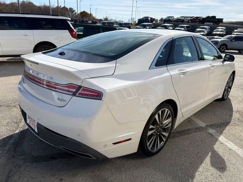 Used 2020 Lincoln MKZ Reserve w/ Elements Package image 7