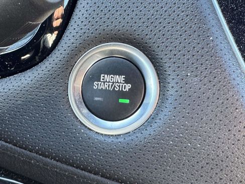 Certified 2023 Cadillac XT5 Premium Luxury image 14