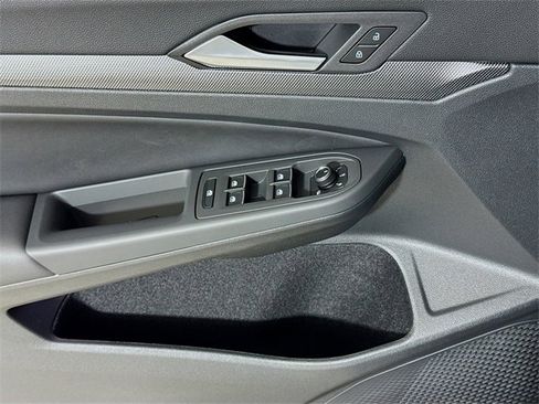 New 2026 Volkswagen Golf 2.0T image 16