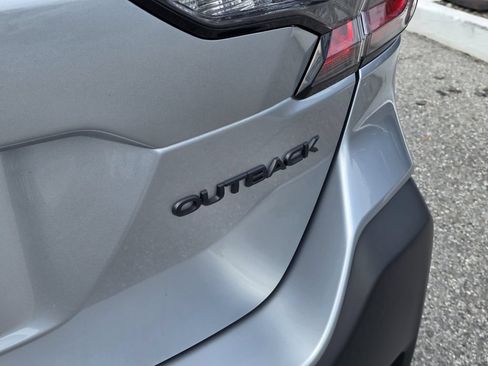 Certified 2025 Subaru Outback Onyx Edition AWD/4WD image 8