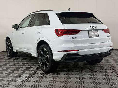 Certified 2025 Audi Q3 2.0T Premium Plus w/ Premium Plus Package AWD/4WD image 3