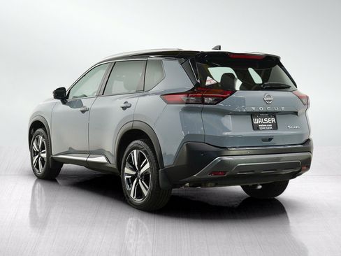 Used 2022 Nissan Rogue SL AWD/4WD image 3