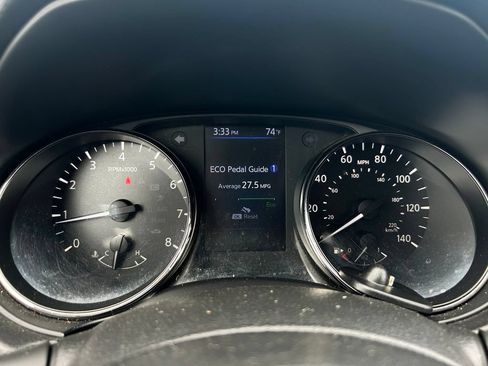 Used 2018 Nissan Rogue SL w/ Premium Package AWD/4WD image 23