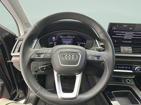 Used 2024 Audi Q5 2.0T Premium Plus AWD/4WD image 16