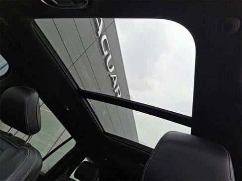 Used 2022 Jeep Grand Cherokee L Overland image 13