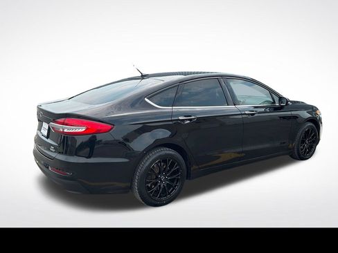 Used 2020 Ford Fusion SEL FWD image 19