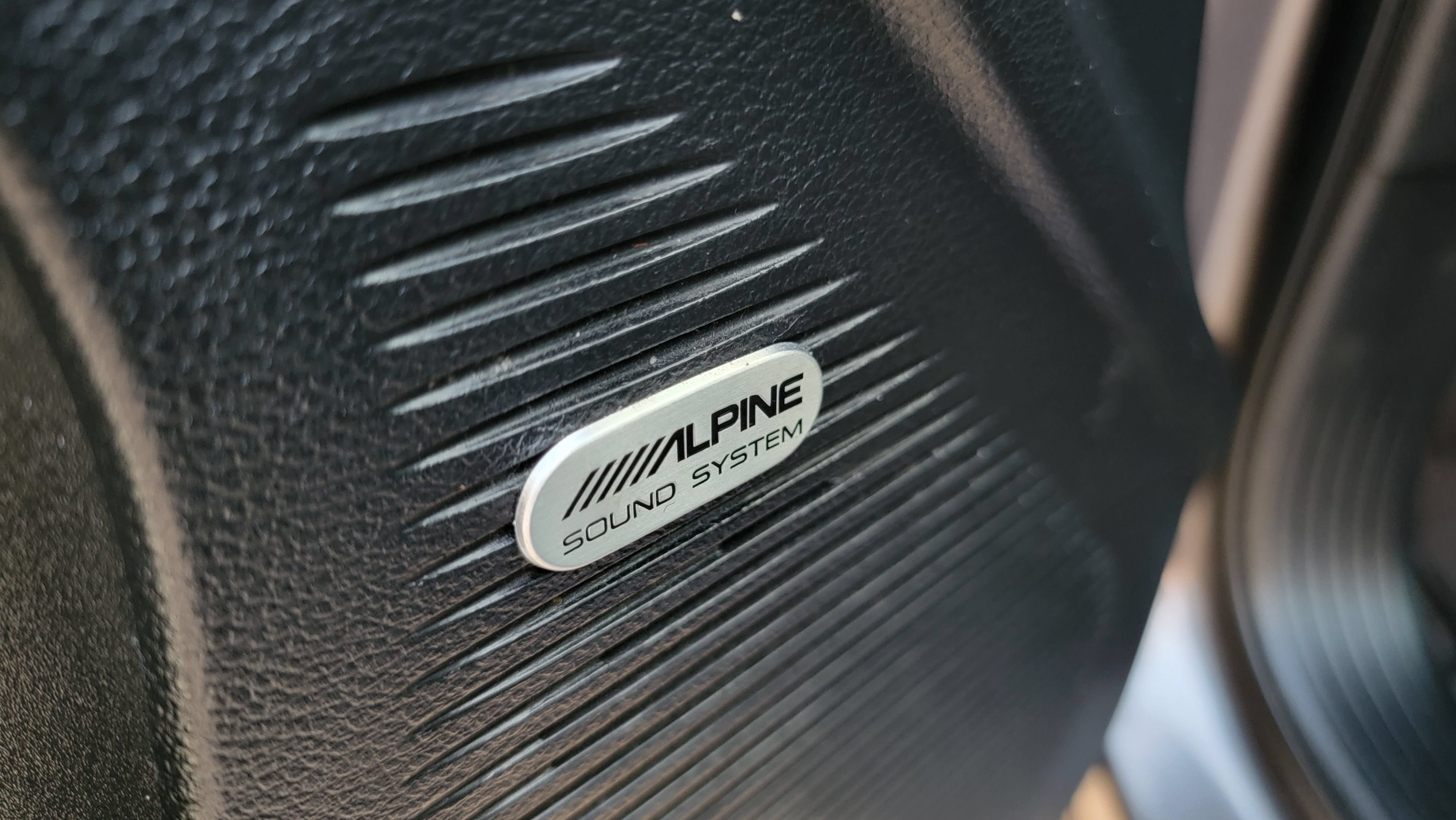 Used 2019 Dodge Challenger R/T w/ Plus Package RWD image 33
