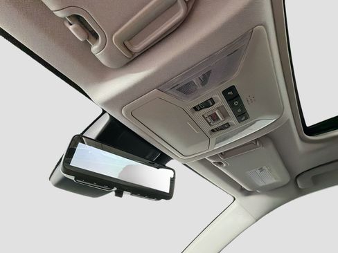 Used 2019 Toyota RAV4 Limited w/ Cold Weather Package image 20